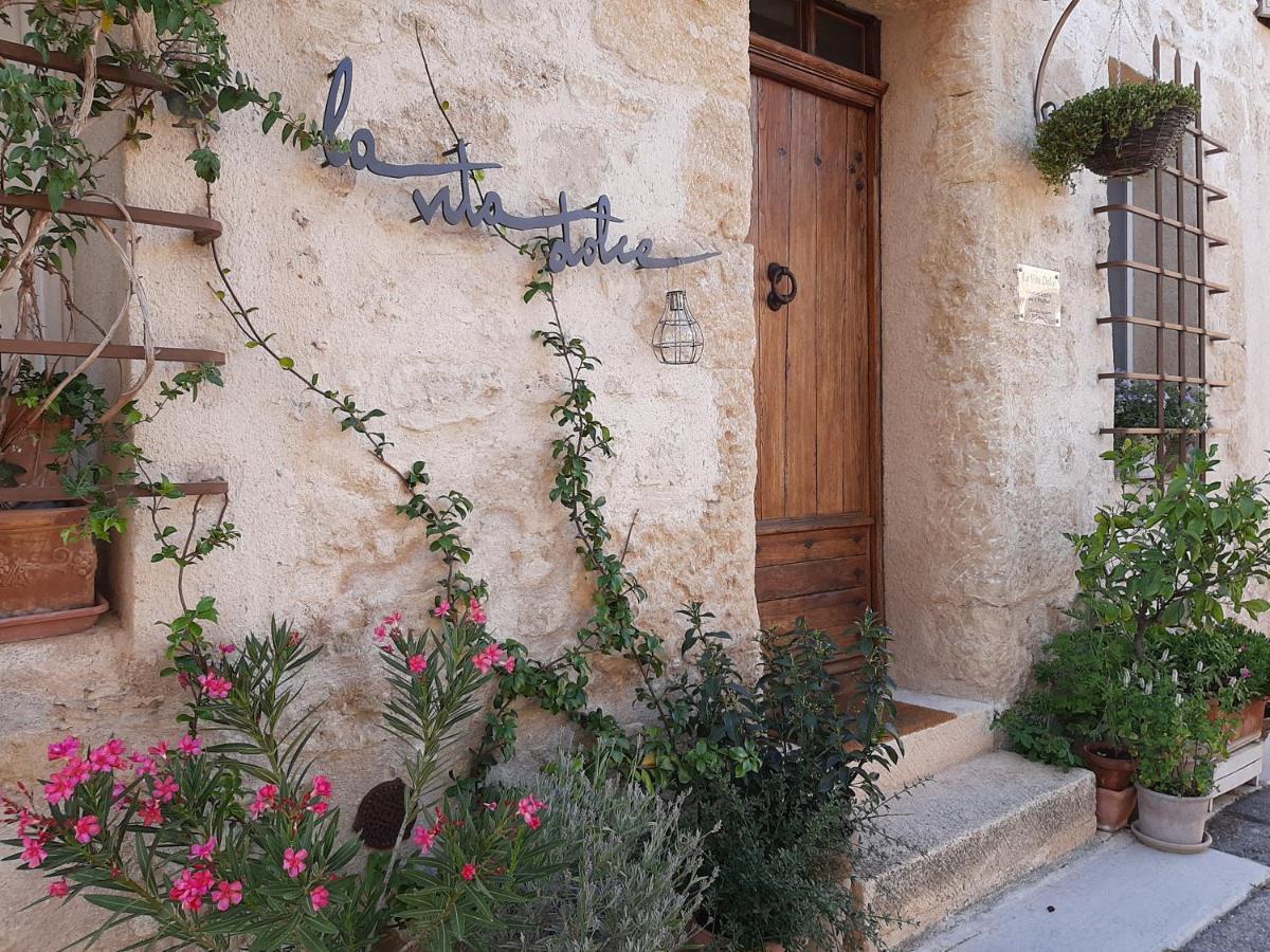 La Vita Dolce, Luberon Grambois Kültér fotó