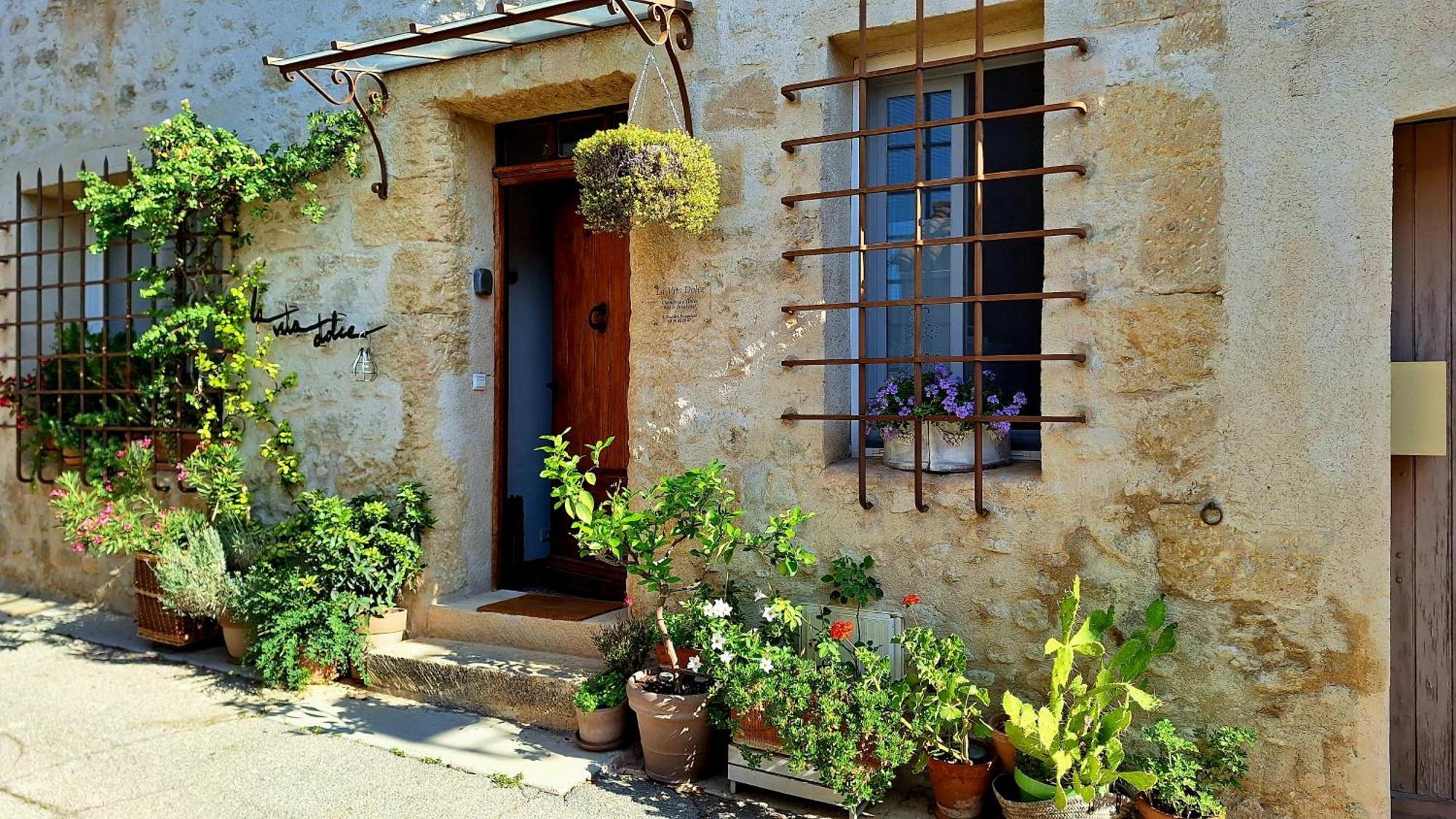 La Vita Dolce, Luberon Grambois Kültér fotó